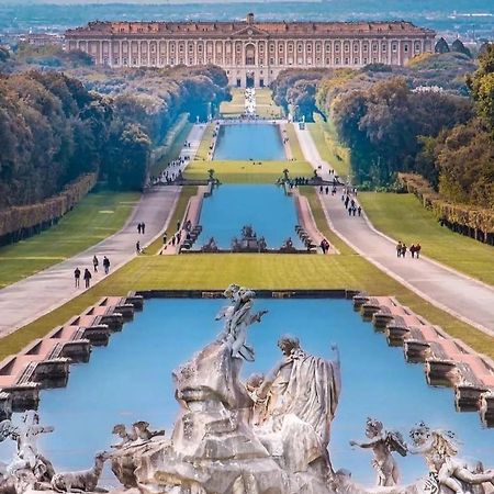 The Essential - Reggia Di Caserta Esterno foto